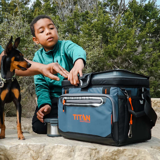 30 Can Zipperless HardBody Cooler