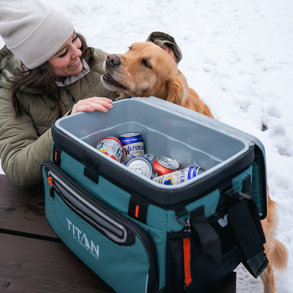 30 CAN ZIPPERLESS HARDBODY® COOLERS