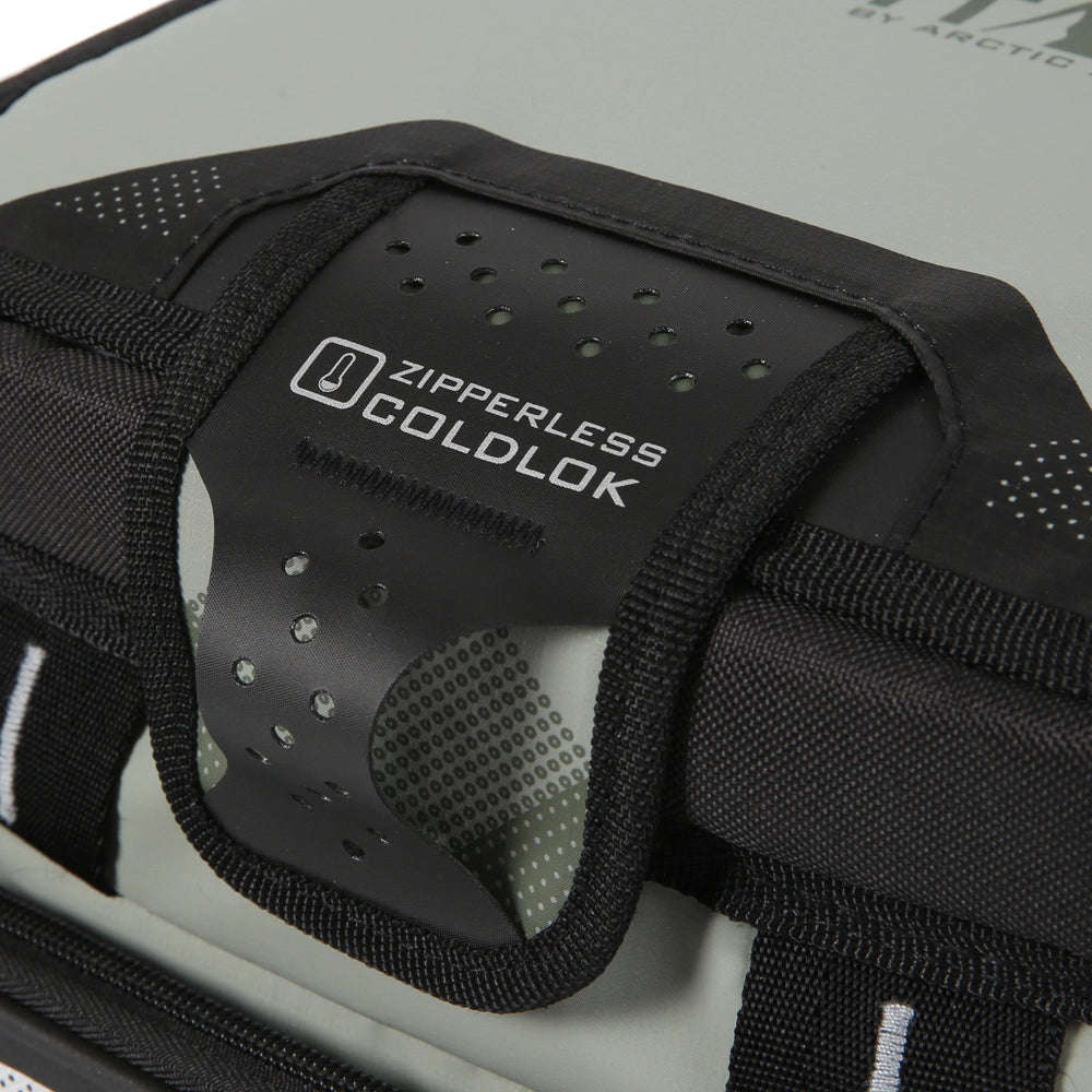 9 Can Zipperless HardBody Cooler